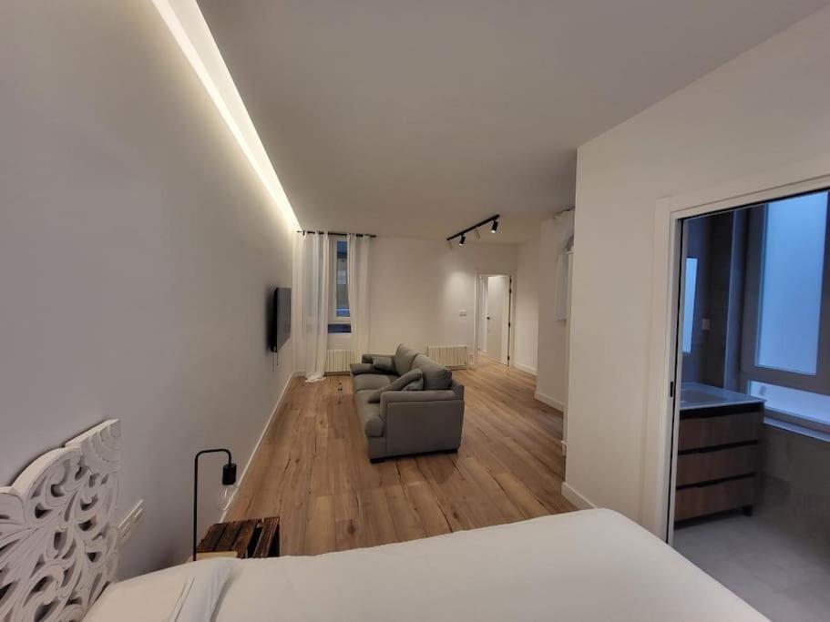 Moderno Apartamento Centrico Para 8 Personas Apartment Bilbao Exterior photo